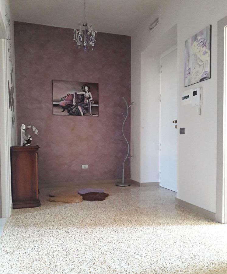 Apartament La Casa Di Giulia Caserta Zewnętrze zdjęcie