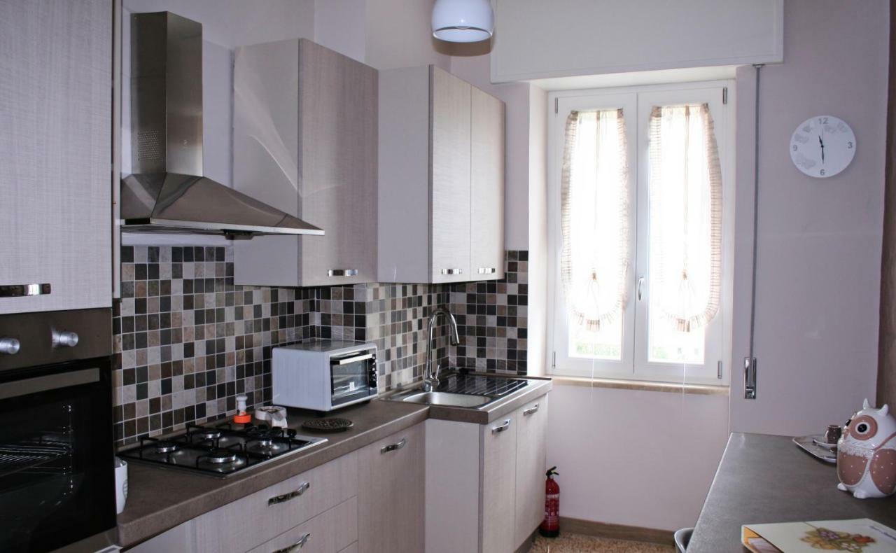 Apartament La Casa Di Giulia Caserta Zewnętrze zdjęcie