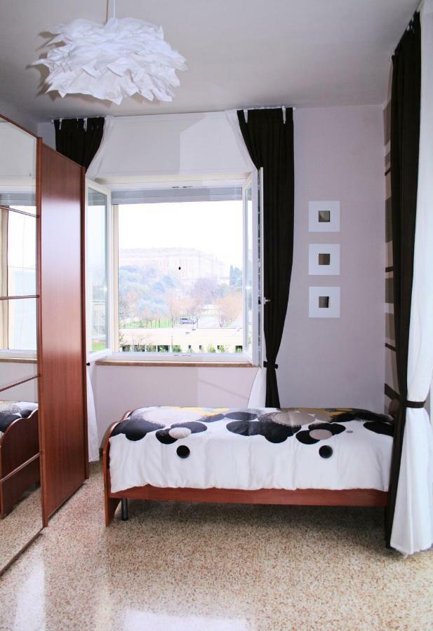 Apartament La Casa Di Giulia Caserta Zewnętrze zdjęcie